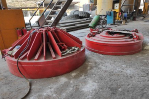 LM5系列吊运散料废钢用超铜吸力圆形电磁铁